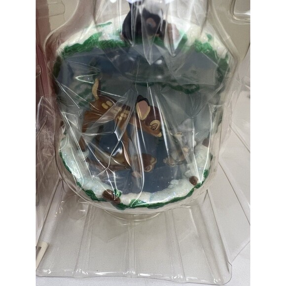 Hallmark 2005‎ "SKATING LESSON" Walt Disney's Bambi Keepsake Ornament - Picture 3 of 6